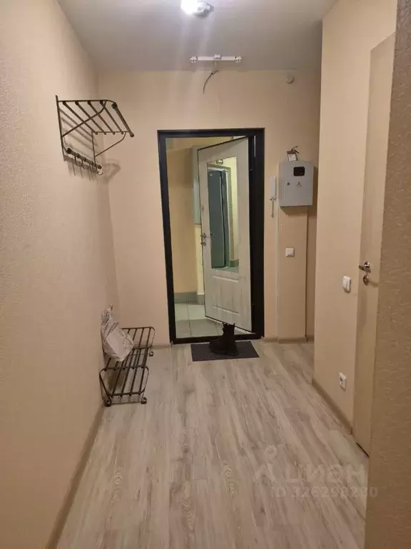 Студия Санкт-Петербург пос. Парголово, ул. Михаила Дудина, 12 (29.0 м) - Фото 1