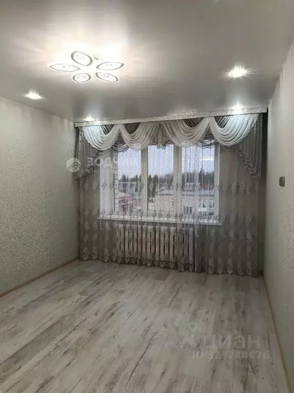 1-к кв. Чувашия, Вурнары пгт ул. Комсомольская, 3А (38.0 м) - Фото 1
