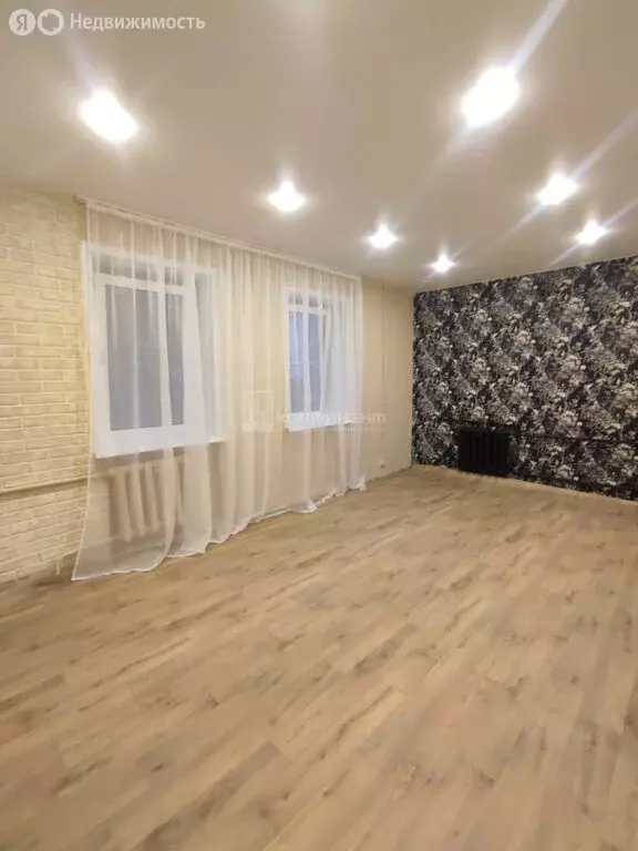 1к в 10-комнатной квартире (20 м) - Фото 1