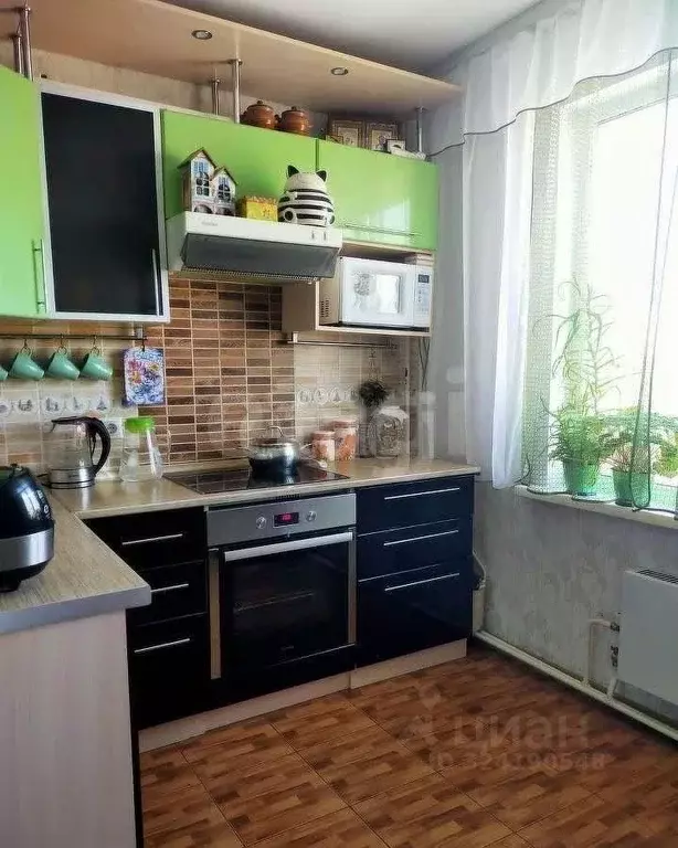 2-к кв. Кемеровская область, Кемерово Рекордная ул., 19 (53.2 м) - Фото 1