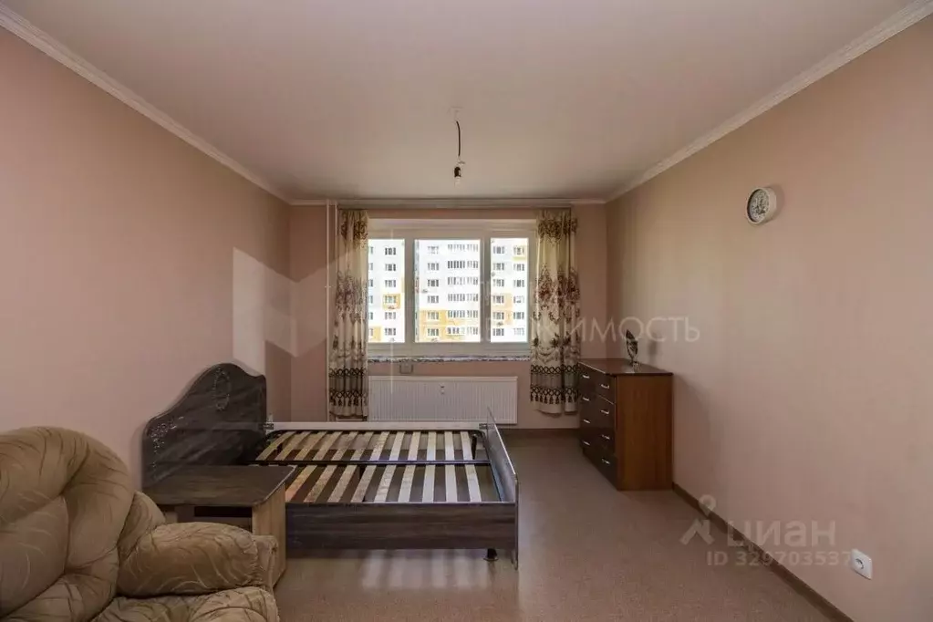 3-к кв. Тюменская область, Тюмень ул. Валентины Трофимовой, 4 (91.0 м) - Фото 1