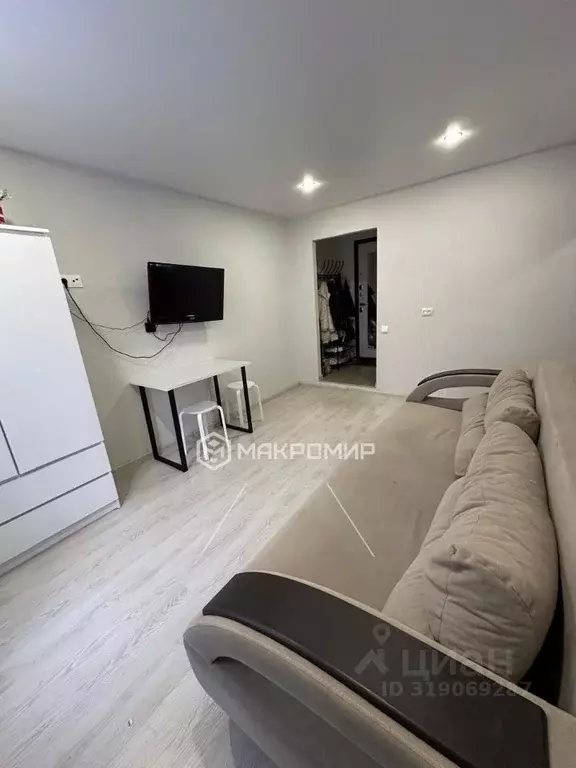 Студия Татарстан, Казань Азино-1 мкр, ул. Закиева, 39 (23.0 м) - Фото 0