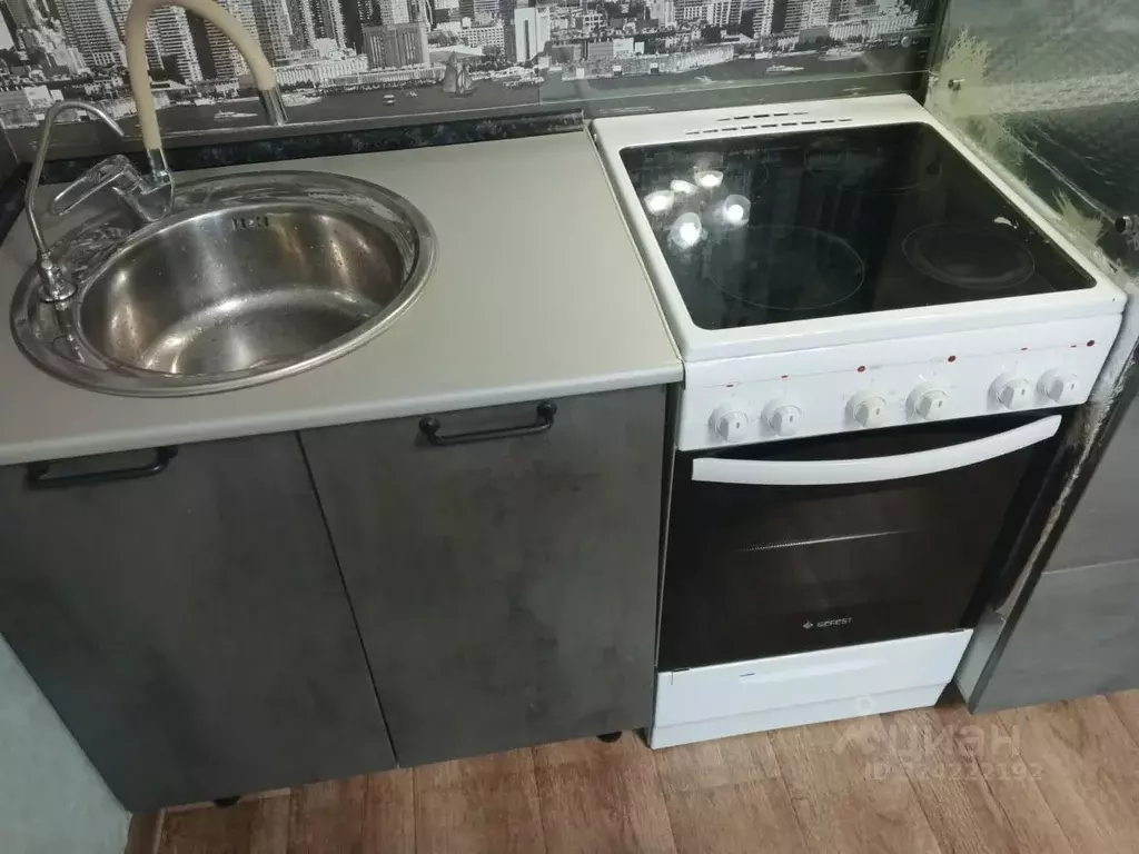 2-к кв. Новосибирская область, Новосибирск Спортивная ул., 23 (37.0 м) - Фото 1