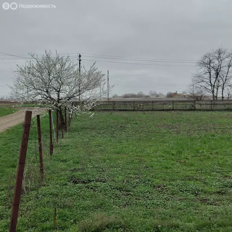 Участок в Ейское Укрепление, улица Советов (15 м) - Фото 0
