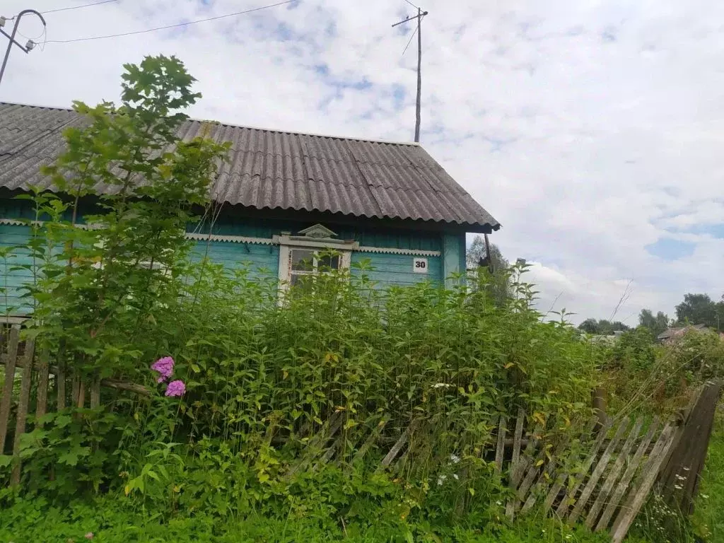 Дом в Смоленская область, Починковский муниципальный округ, д. ... - Фото 2