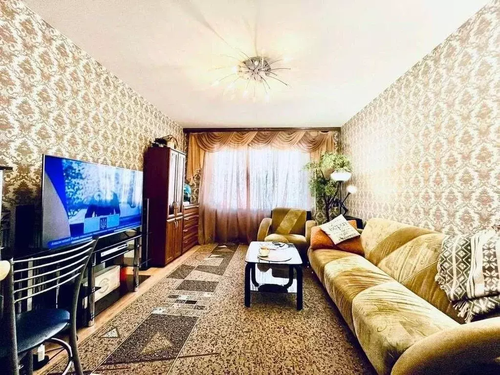 3-к кв. Новгородская область, Великий Новгород Шелонская ул., 1А (64.1 ... - Фото 1