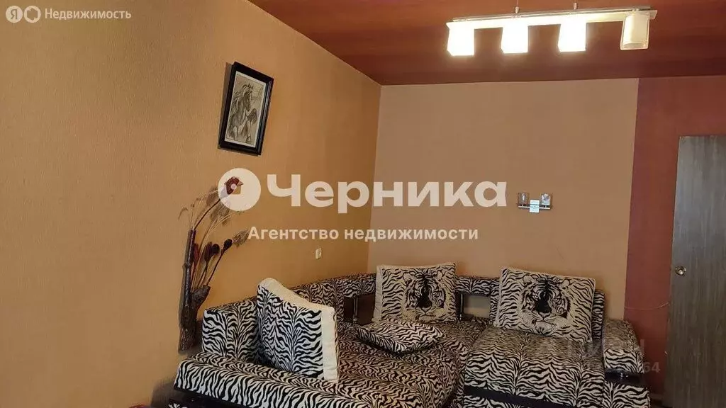 3-комнатная квартира: Шахты, Текстильная улица, 43 (75 м) - Фото 0