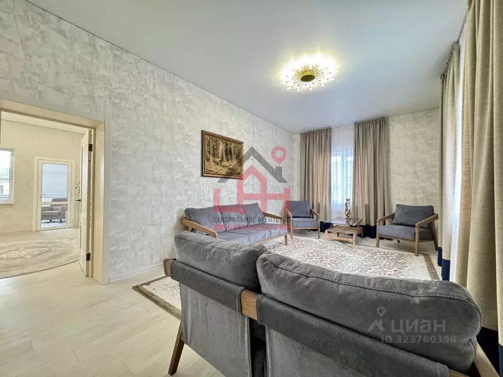 Дом в Ставропольский край, Ессентуки туп. Крутой (179 м) - Фото 1