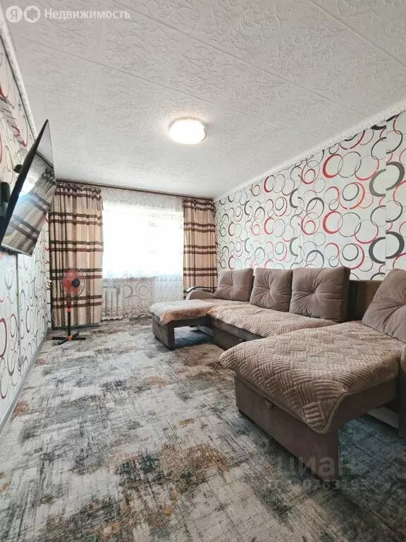 3-комнатная квартира: посёлок Усть-Ордынский, улица Ербанова, 2 (60 м) - Фото 2