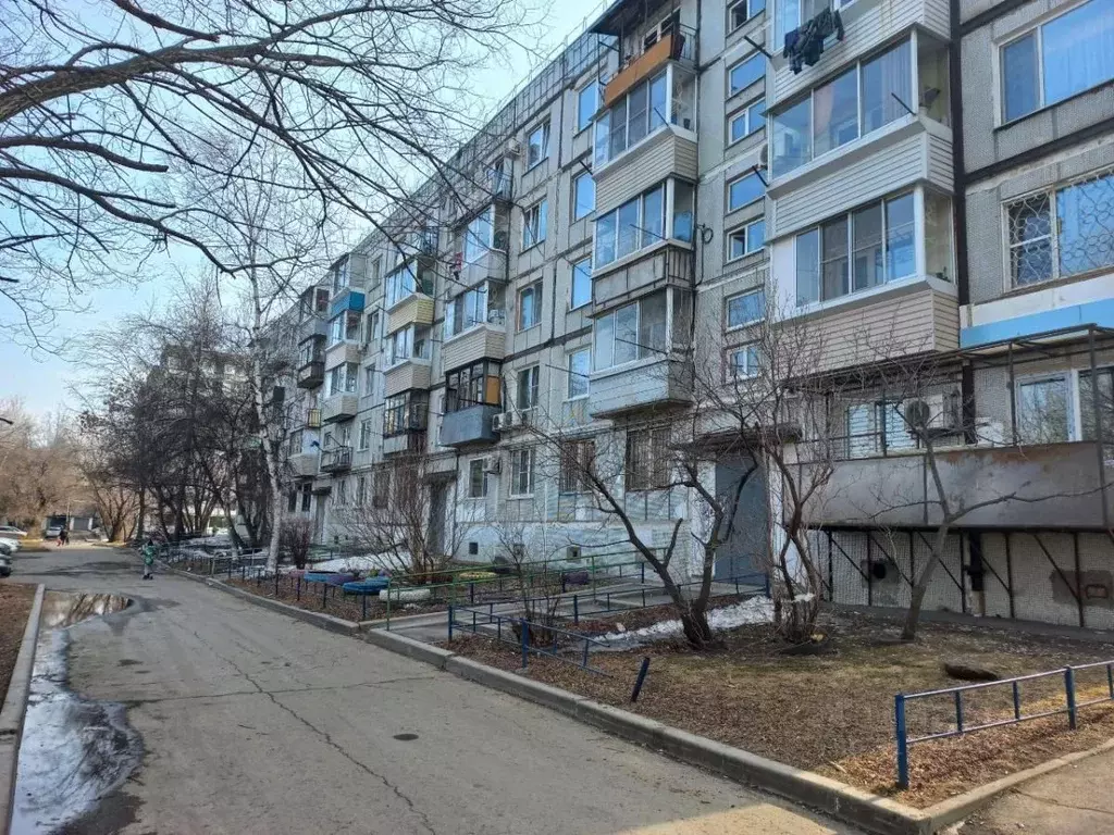 2-к кв. Хабаровский край, Хабаровск Артемовская ул., 136 (48.4 м) - Фото 0