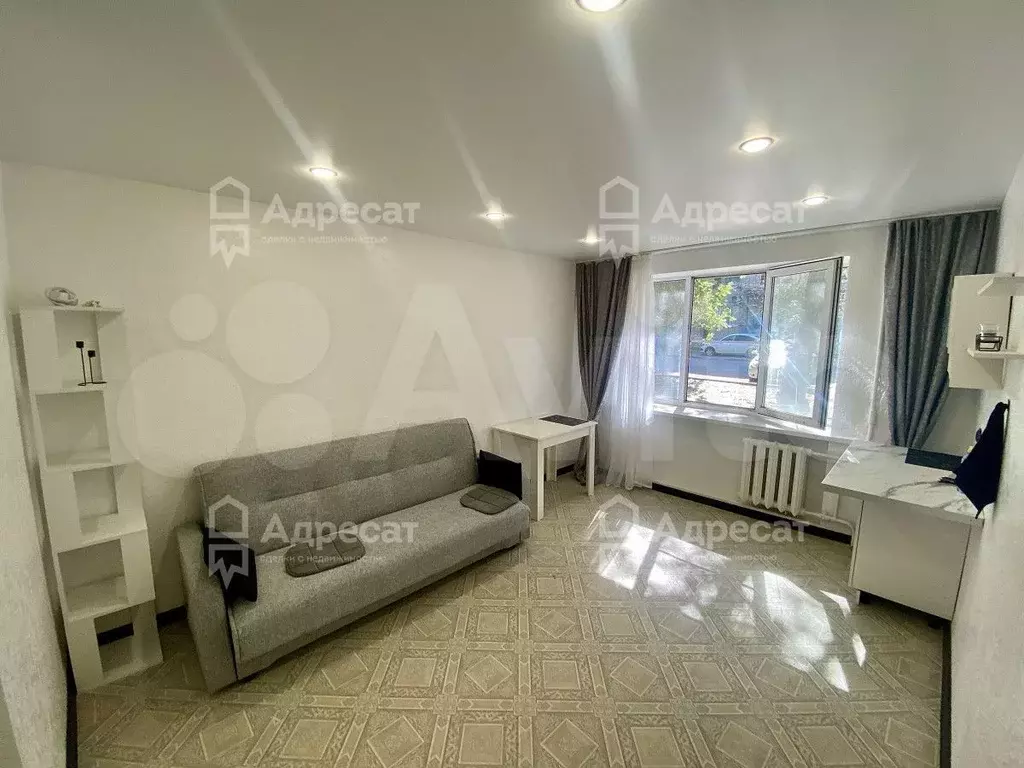 Комната 17 м в 8-к., 1/5 эт. - Фото 0