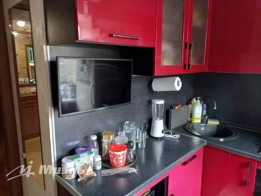 Продается 2-комнатная квартира - Фото 1