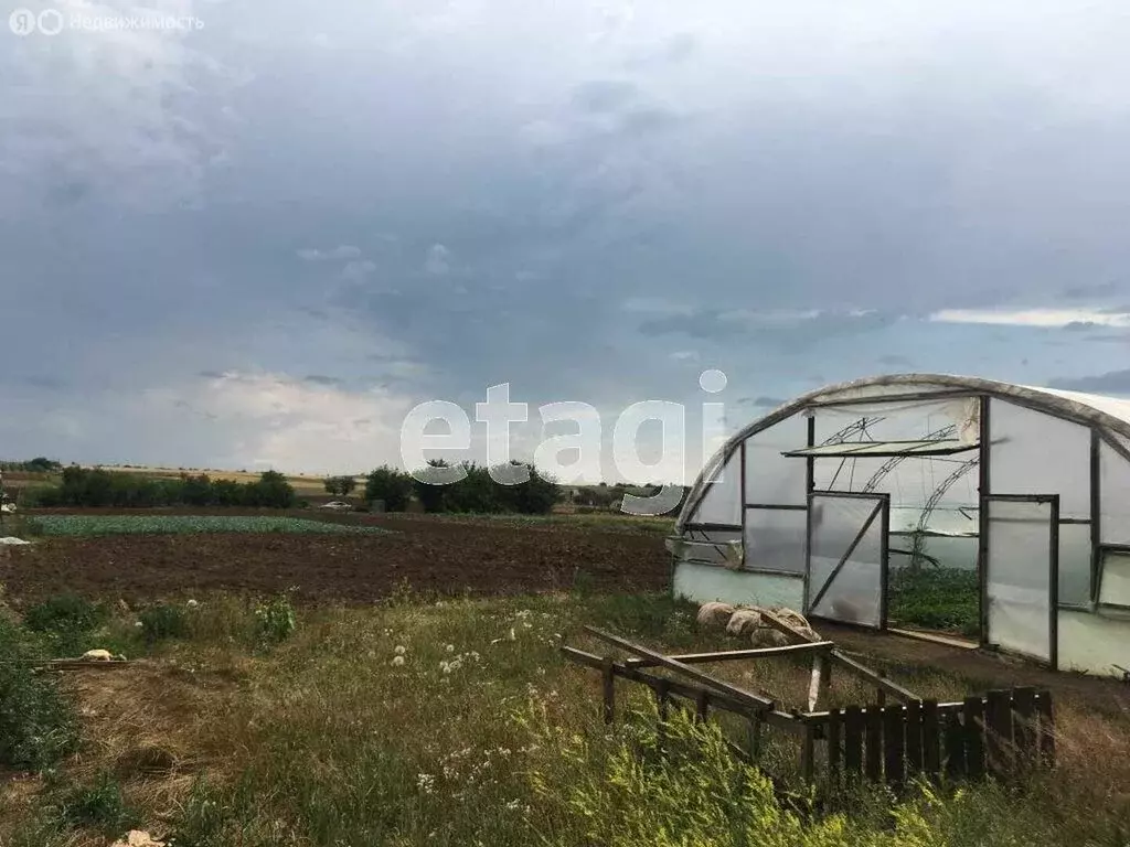 Участок в Сакский район, Ореховское сельское поселение, село Червоное, ... - Фото 0