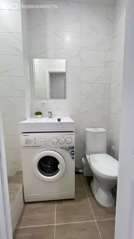 Квартира-студия: Чебоксары, улица Фридриха Энгельса, 13 (26 м) - Фото 1