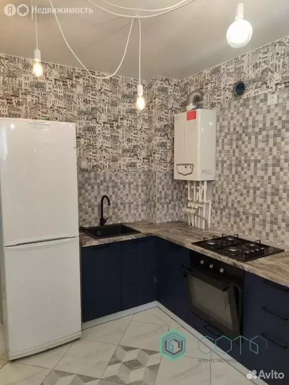 3-комнатная квартира: Гурьевск, Каштановая улица, 11 (81 м) - Фото 1