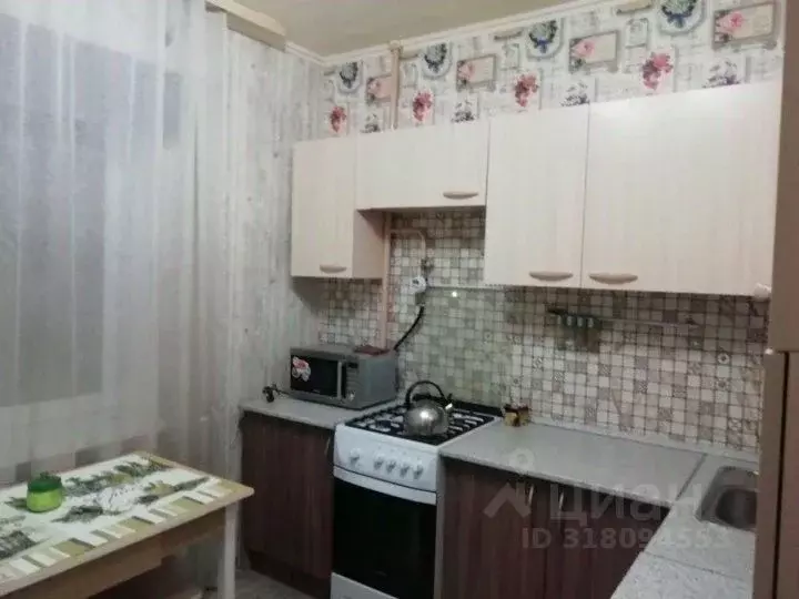 1-к кв. Омская область, Омск ул. Ватутина, 13 (38.0 м) - Фото 0