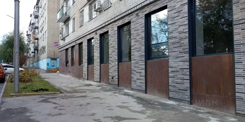 Помещение свободного назначения в Саратовская область, Саратов ул. ... - Фото 1