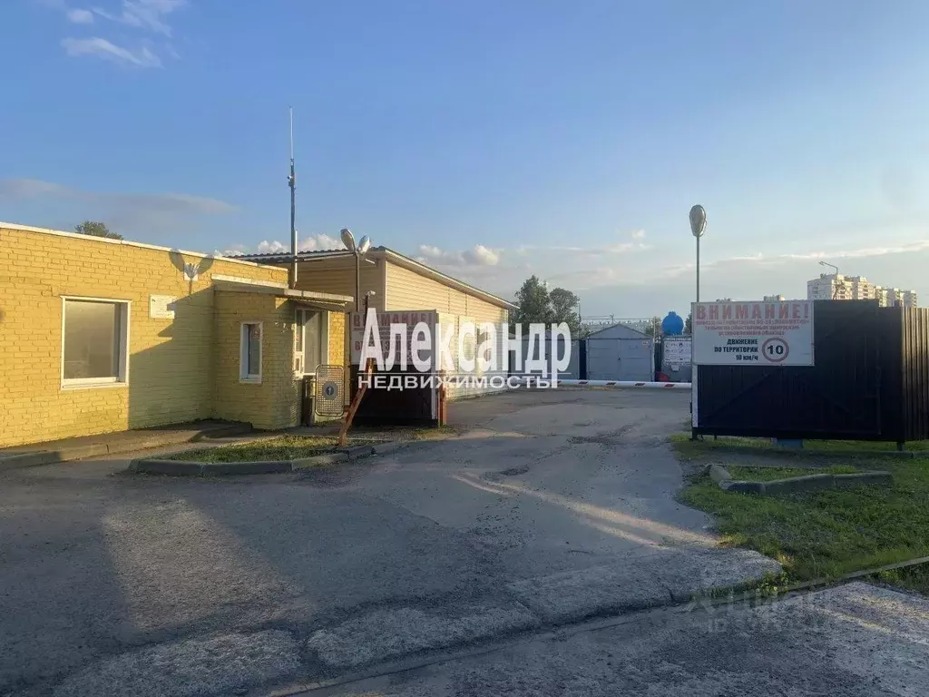 Гараж в Санкт-Петербург дор. Торфяная, 2к4 (18 м) - Фото 1