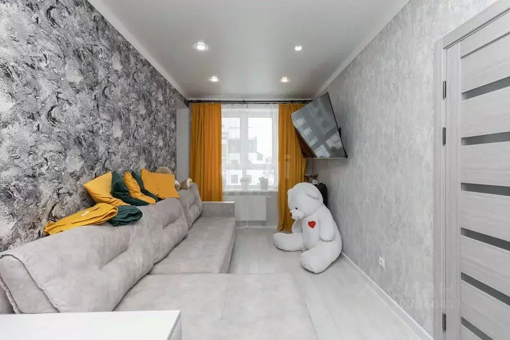 2-к кв. Тюменская область, Тюмень ул. Василия Севергина, 2к2 (54.0 м) - Фото 1