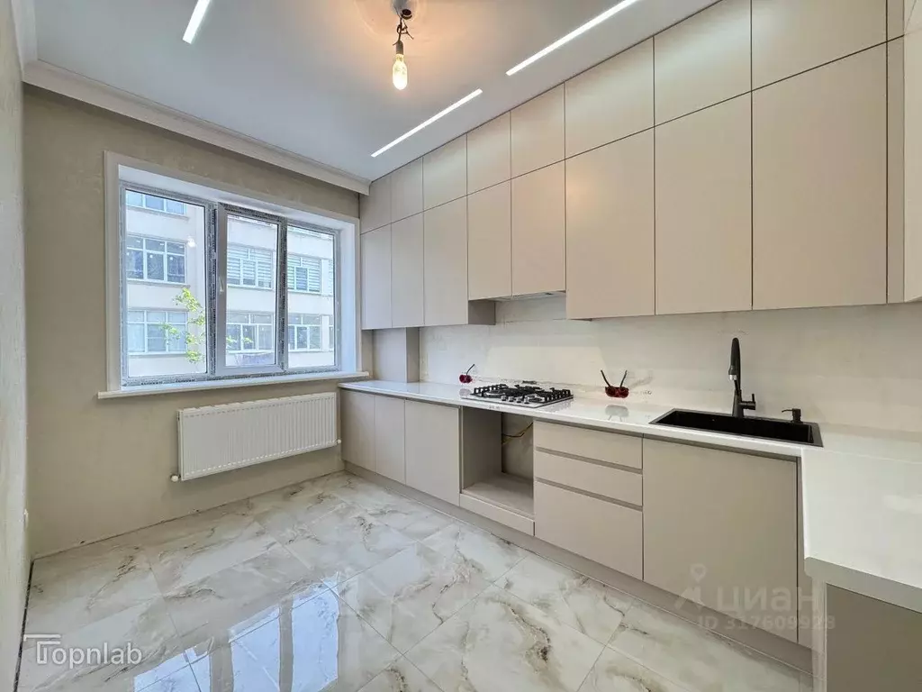 2-к кв. Кабардино-Балкария, Нальчик ул. Солнечная (50.0 м) - Фото 1