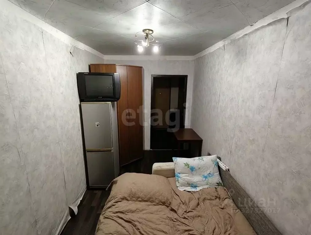 Студия Красноярский край, Красноярск ул. 60 лет Октября, 80 (9.1 м) - Фото 1