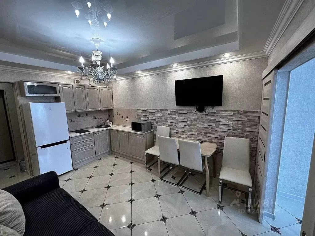 1-к кв. Краснодарский край, Сочи Центральный мкр, ул. Несебрская, 14 ... - Фото 1