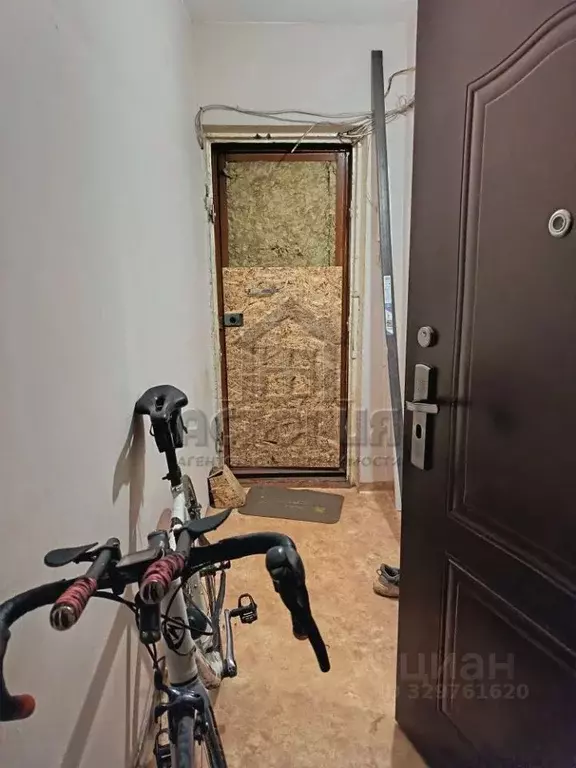 Комната Красноярский край, Красноярск ул. Гастелло, 19 (15.4 м) - Фото 1