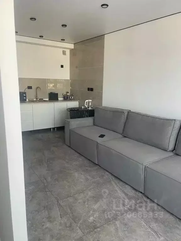 1-к кв. Сахалинская область, Южно-Сахалинск ул. Имени И.П. ... - Фото 2