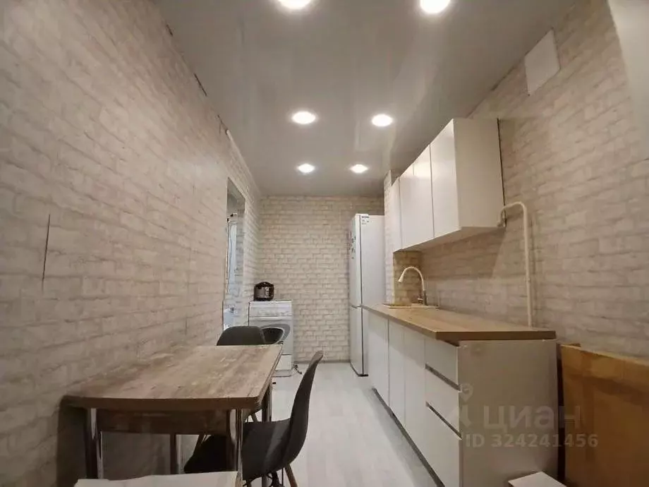 1-к кв. Пермский край, Соликамск просп. Ленина, 33 (29.8 м) - Фото 2