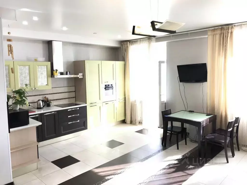 3-к кв. Иркутская область, Иркутск ул. Лермонтова, 81/8 (74.0 м) - Фото 1