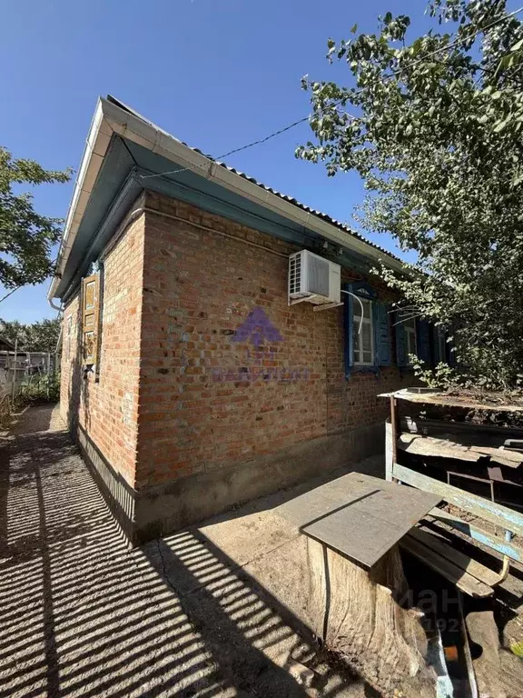 Дом в Ростовская область, Волгодонск ул. Максима Горького, 136 (70 м) - Фото 0