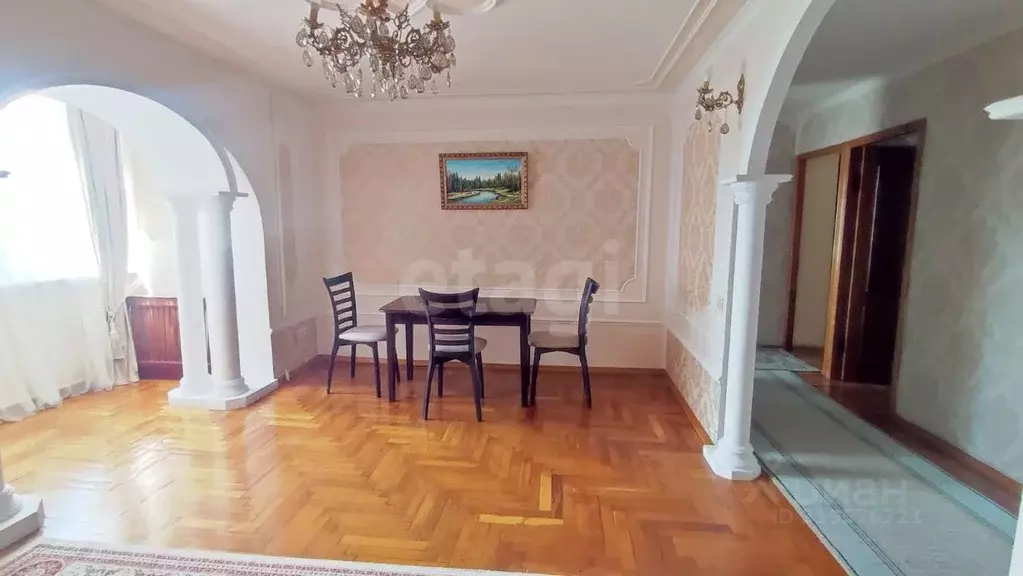 3-к кв. Адыгея, Майкоп ул. 12 Марта, 142 (70.3 м) - Фото 0