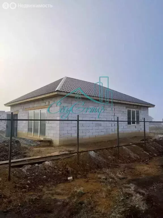 Участок в Оренбургская область, Ясный (5 м) - Фото 1
