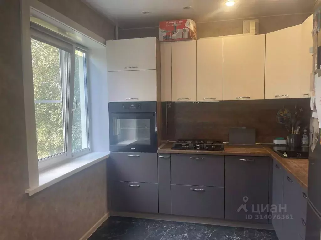 3-к кв. Иркутская область, Ангарск 91-й кв-л, 5 (55.5 м) - Фото 0