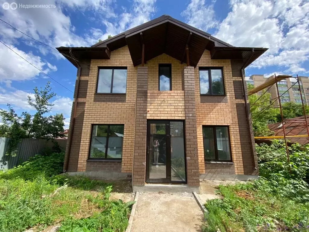 Дом в Оренбург, улица Красина, 91 (150 м) - Фото 1