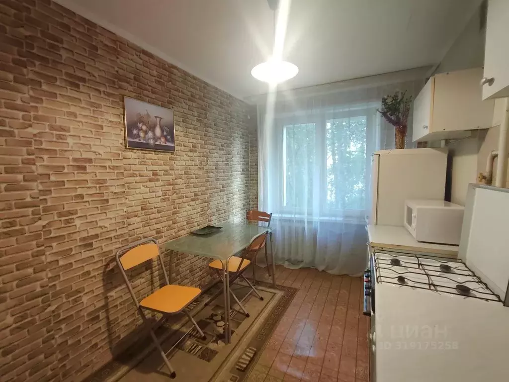 2-к кв. Москва ул. Обручева, 37 (47.3 м) - Фото 0
