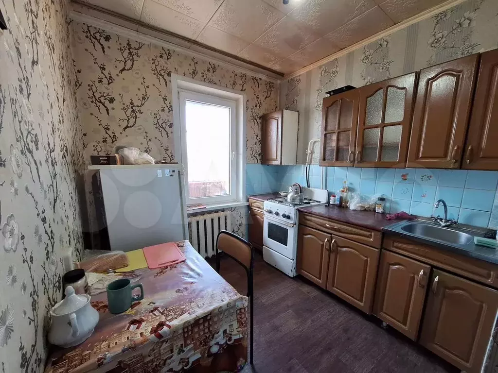 5-к. квартира, 30 м, 5/5 эт. - Фото 0