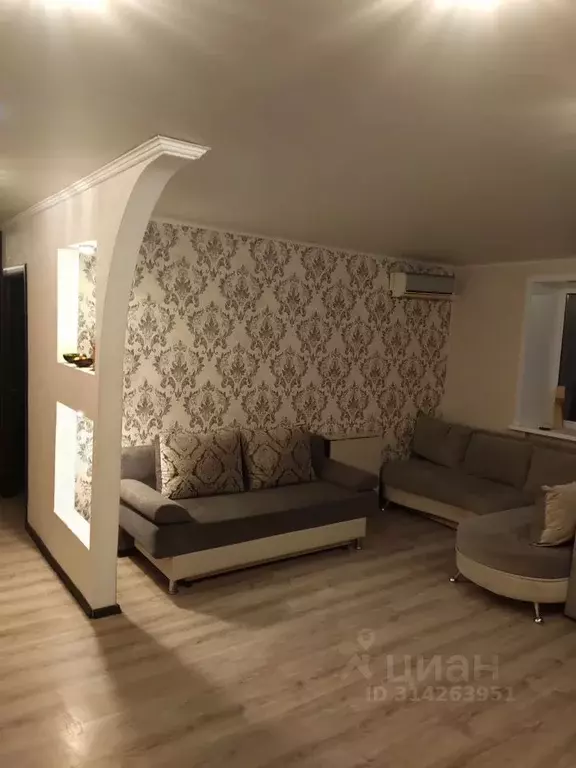 3-к кв. Липецкая область, Липецк ул. Космонавтов, 10 (65.0 м) - Фото 2