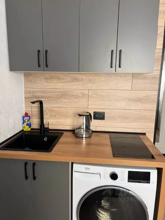 Студия Алтайский край, Барнаул ул. Малахова, 63 (13.0 м) - Фото 1