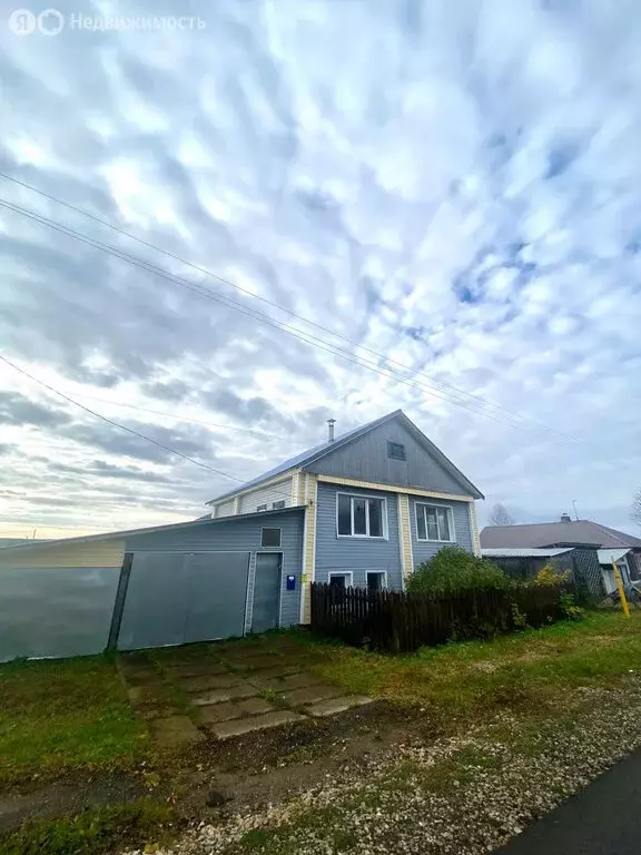 Дом в Кировская область, Белохолуницкое городское поселение, деревня ... - Фото 2