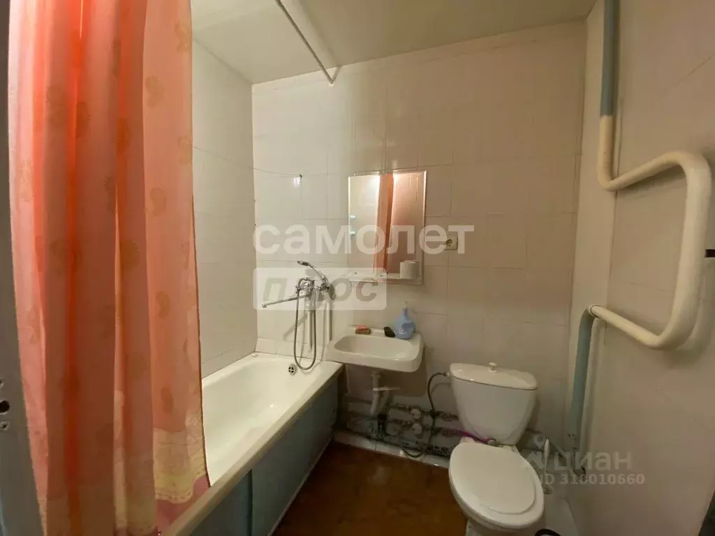 1-к кв. Волгоградская область, Волгоград Семь Ветров мкр, ул. ... - Фото 2