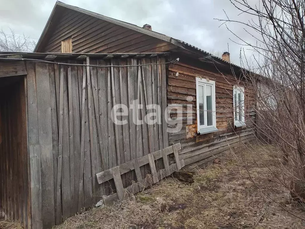 Дом в Красноярский край, Емельяновский район, Шуваевский сельсовет, с. ... - Фото 0