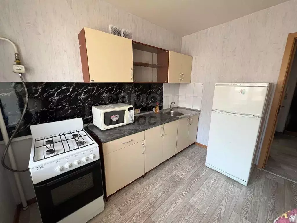 1-к кв. Оренбургская область, Оренбург Амурская ул., 8 (33.0 м) - Фото 1