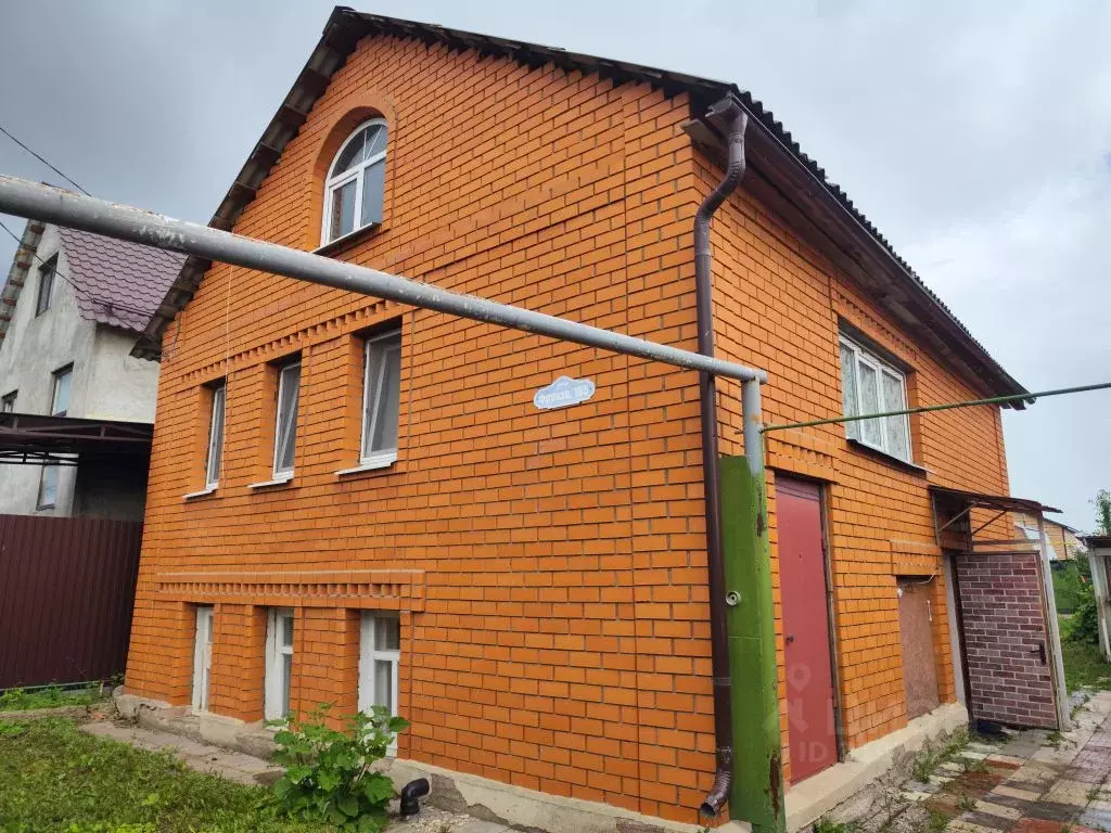 Дом в Оренбургская область, Оренбург ул. Фрунзе, 185 (85 м) - Фото 0
