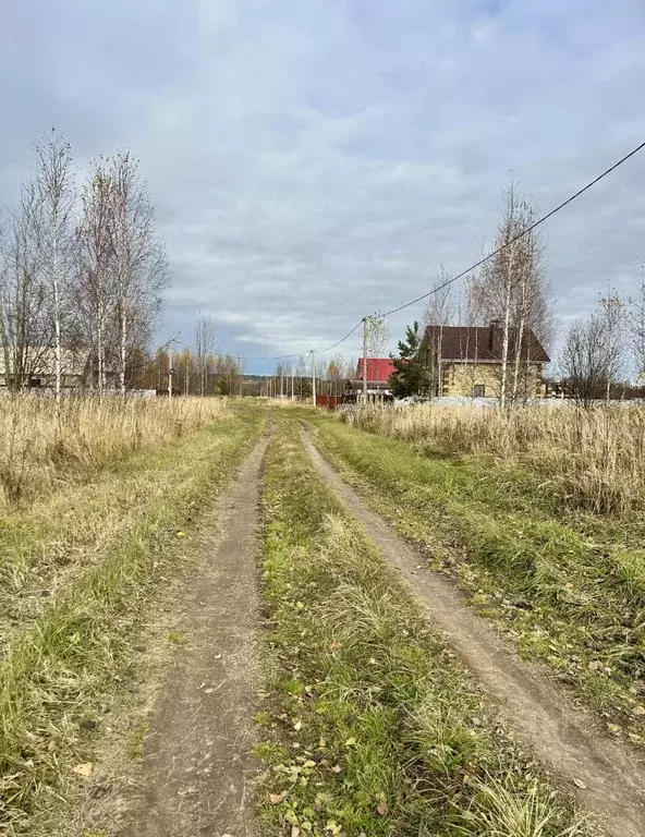 Участок в Марий Эл, Йошкар-Ола городской округ, д. Шоя-Кузнецово ул. ... - Фото 1