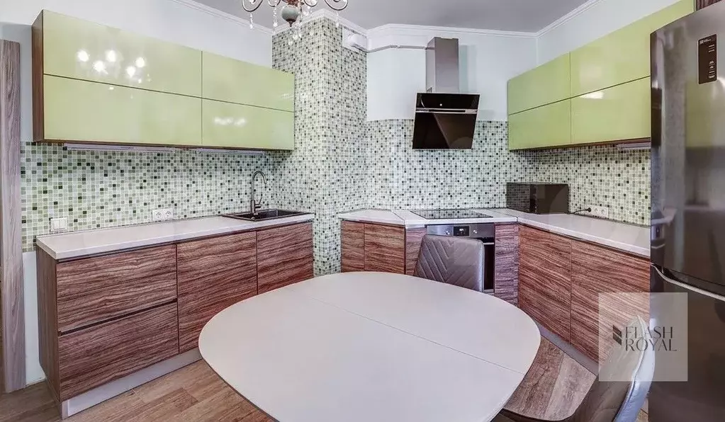 3-к. квартира, 90 м, 10/18 эт. - Фото 0