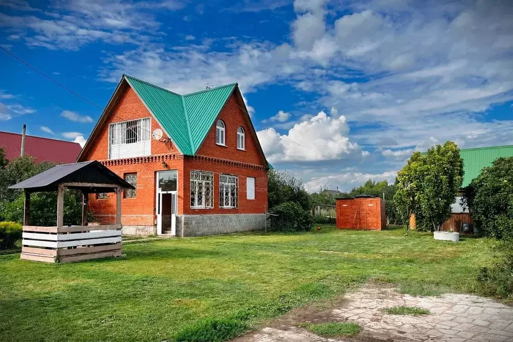 Дом в Башкортостан, Давлекановский район, Алгинский сельсовет, д. ... - Фото 0