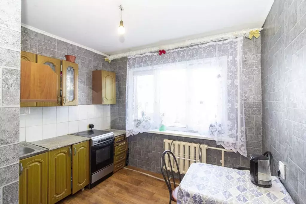 2-к кв. Тюменская область, Тюмень ул. Станционная, 16А (46.0 м) - Фото 1