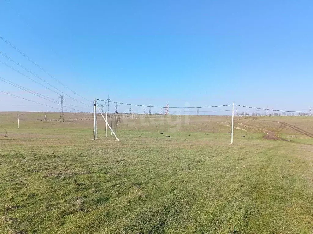 Участок в Крым, Симферопольский район, с. Мирное ул. Советская (6.0 ... - Фото 1