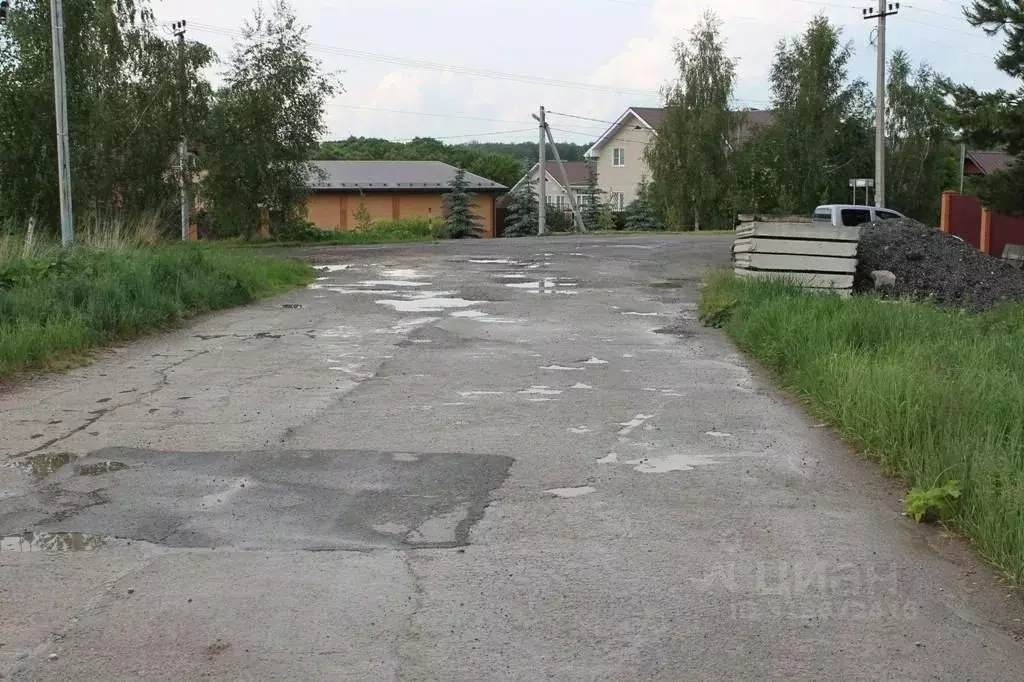 Участок в Московская область, Домодедово городской округ, с. Юсупово  ... - Фото 1